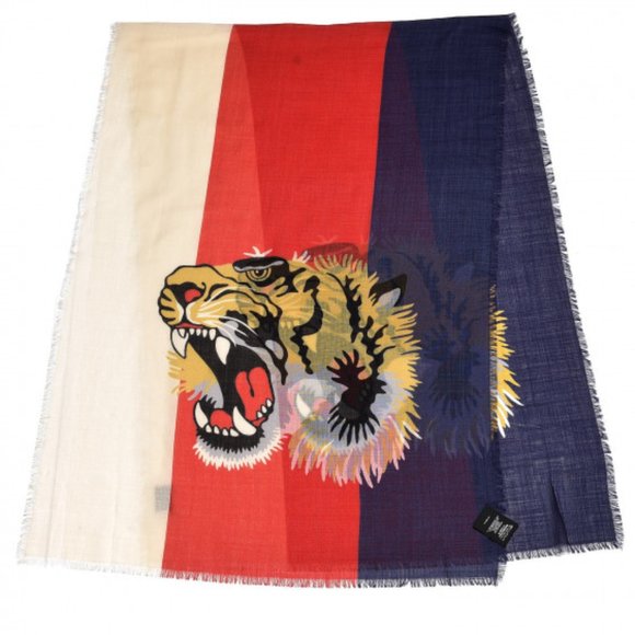 Gucci Wool Sylvie Tiger Scarf in Sapphire and Ivory - Picture 3 of 7